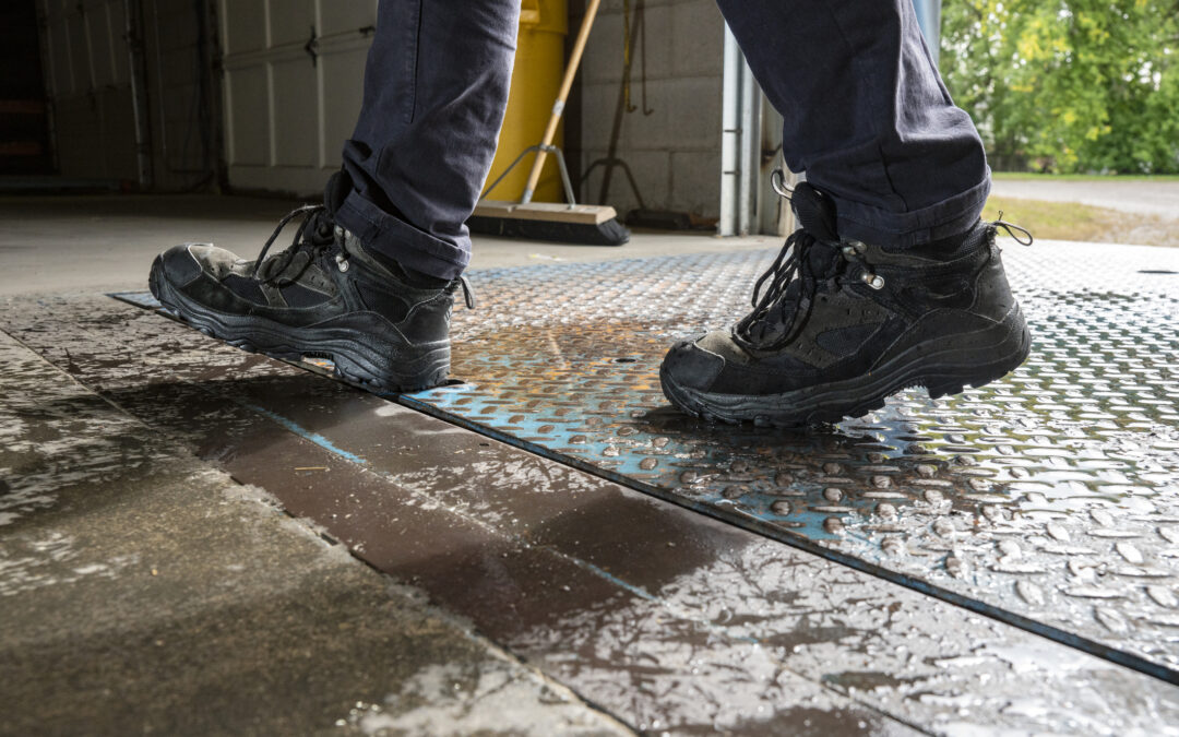 Loading Dock Safety 101: 12 Tips for Safer Operations